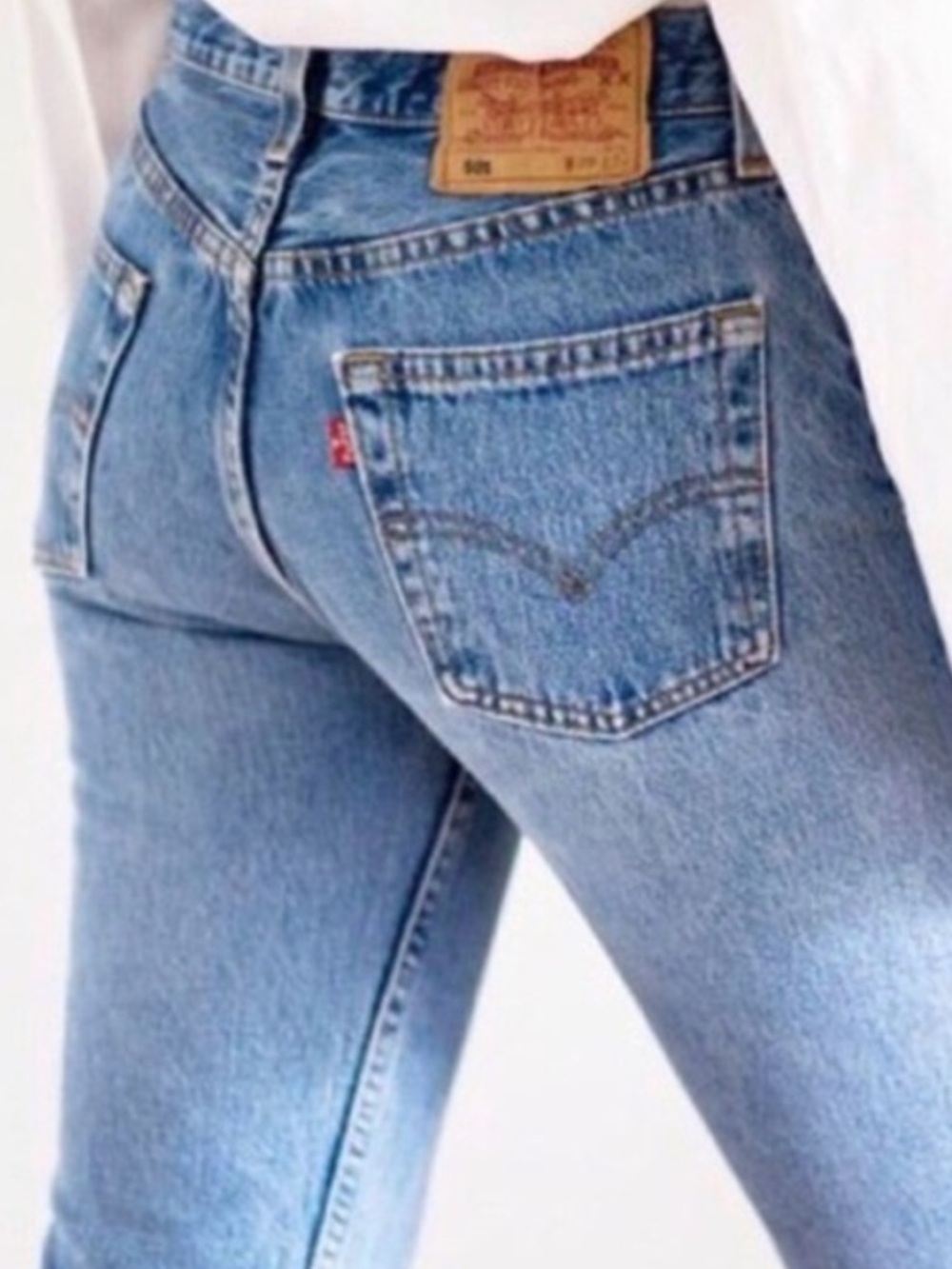 Y2K Levi's High-Rise Light Blue Vintage Wash Jeans